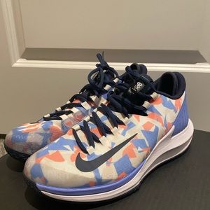 NikeCourt Air Zoom Zero Women's Tennis Shoe size 8.5